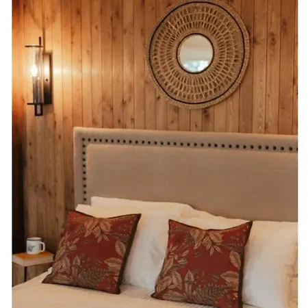 The Spidina Ave Hotel